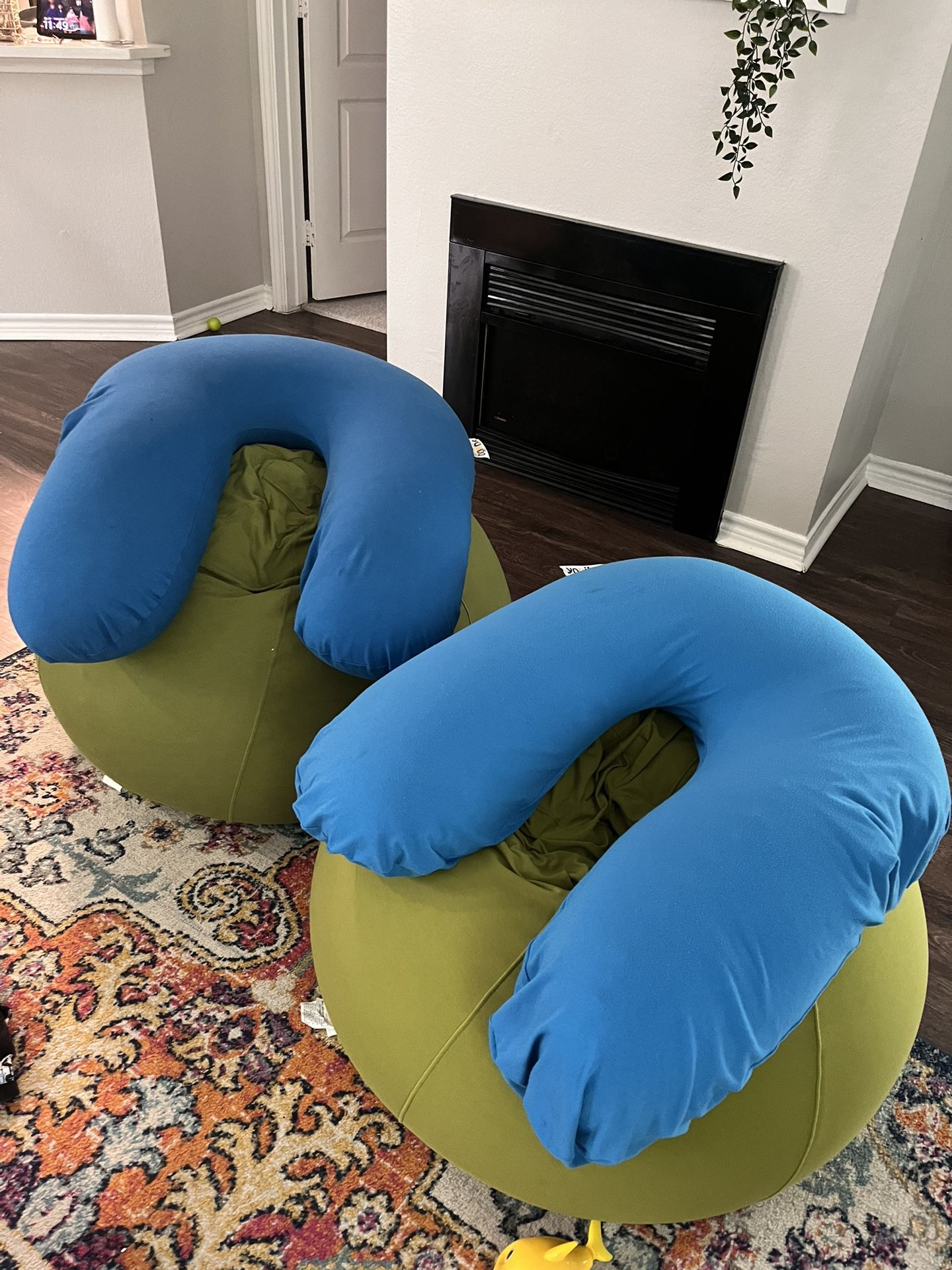Yogibo Adult Size Bean Bags With Separate Head/arm Rest U Shape 