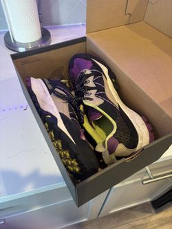 Timberland Women’s size 9.5 hiking low rise shoes