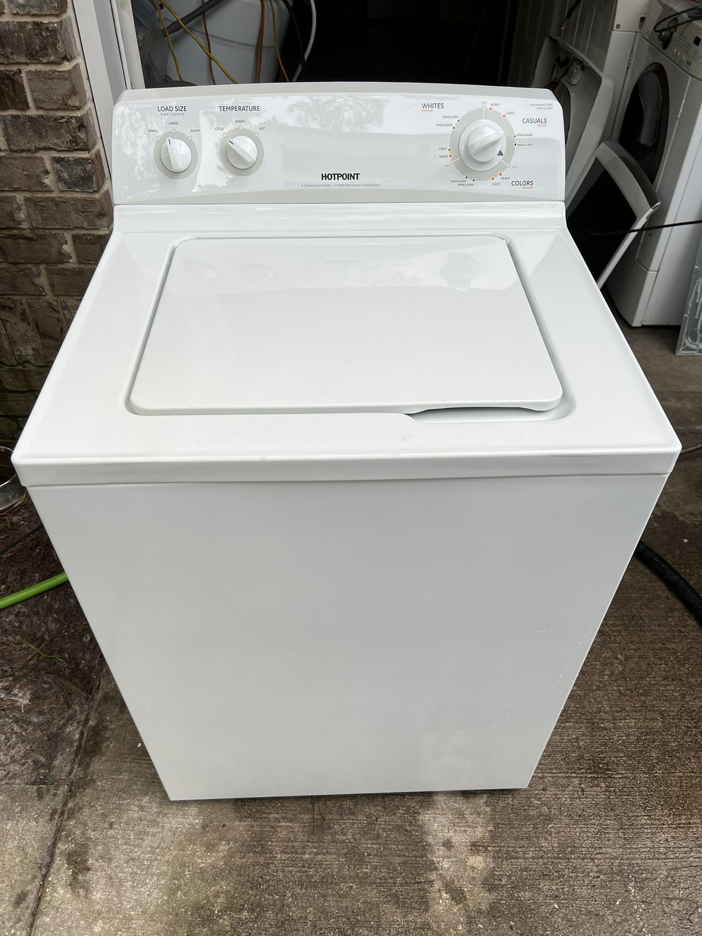 Hotpoint (by GE) Washer