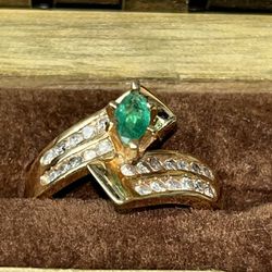 Rare Vintage 14k Gold Diamond Emerald Ring 