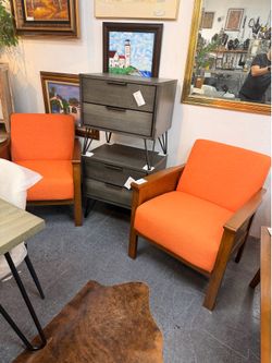 🧡 Modern Tangerine Accent Chairs – Mid Century Style 🧡