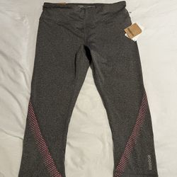 Womens NWT Reebok Tights