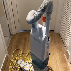Heavy Duty Vaccum For $45 Pick Up In Miami Beach 