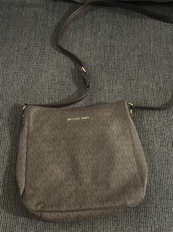 Michale Kors Crossbody Bag