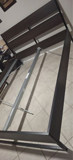 Queen size bed frame