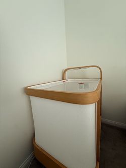 Cradlewise Smart Crib + Bassinet — Like New — Purchased May 2026 — $950 OBO