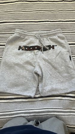 Hoodrich Shorts Adult size S