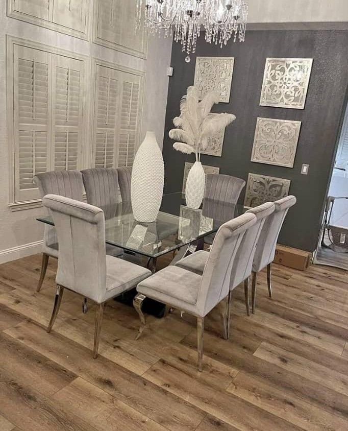 Luxury Table