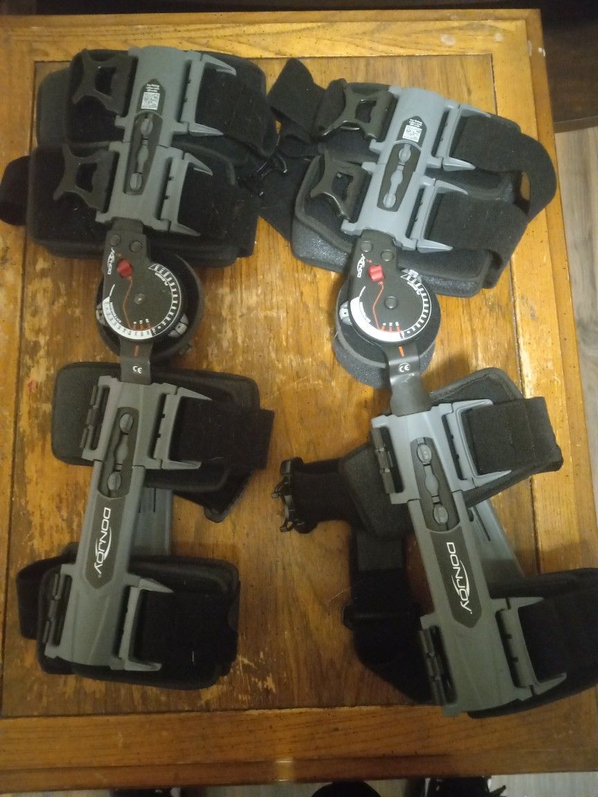2 Don Joy Knee Brace's