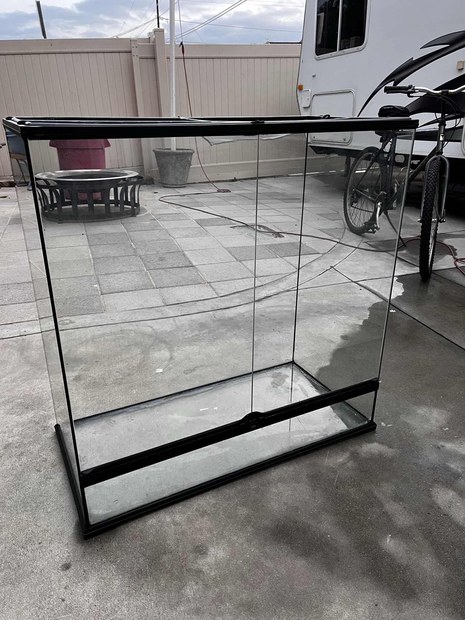 Exo Terra 36x18x36 Terrarium