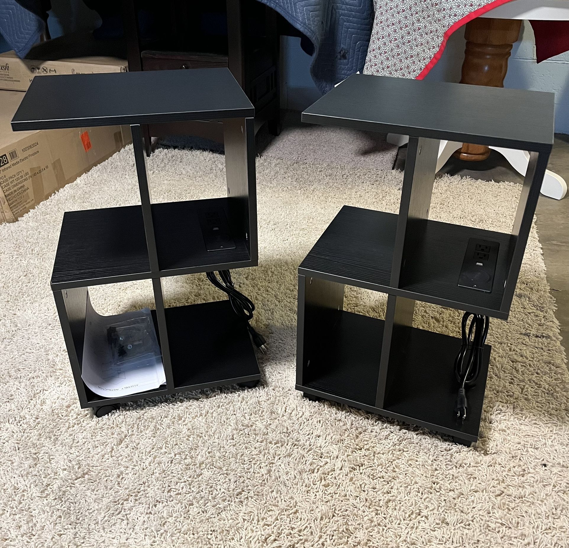 Homesuit End Table