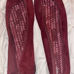 New Red Cloth Shoes/slippers Size 8