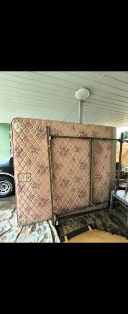 Pink floral king sized bed set with headboard