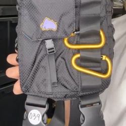 Wooli Anti Theft Crossbody Bag