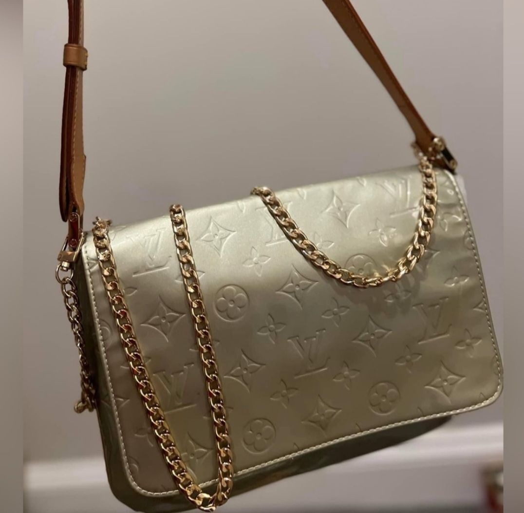 Louis Vuitton Shoulder Bag