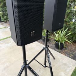 Electro Voice ZLX G2 8 Set if 2 Like New Powered + Bluetooth 