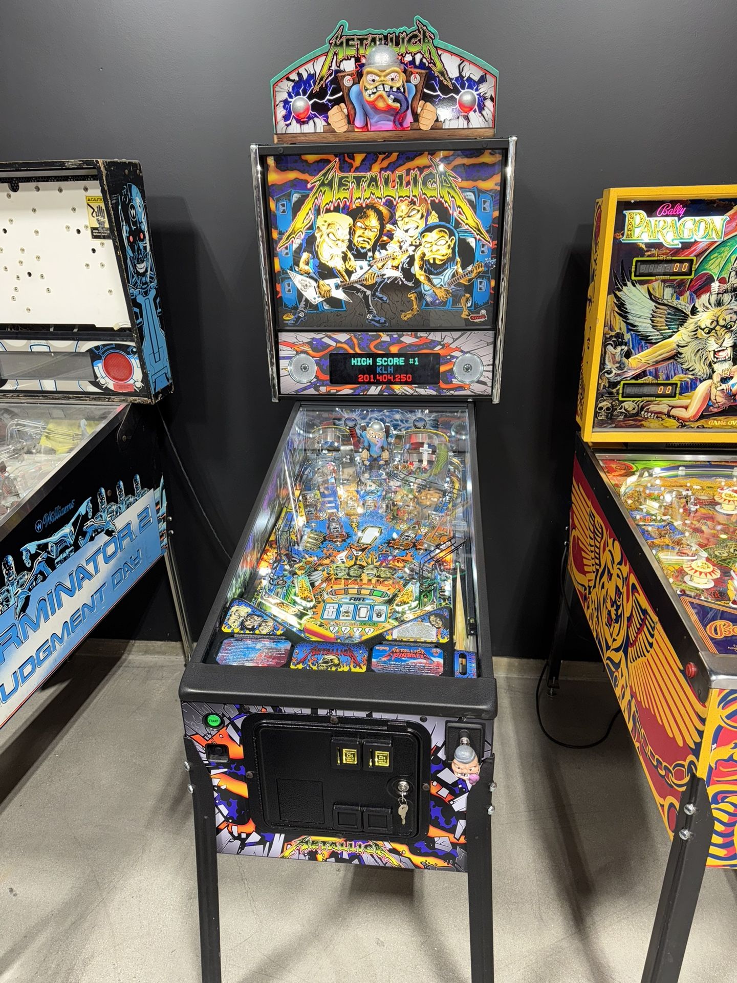 Metallica Pro Edition Pinball Machine By Stern