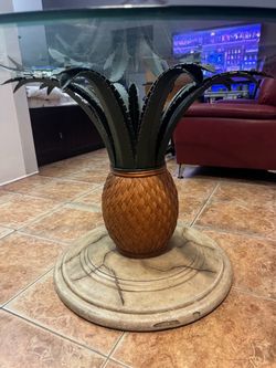 Pineapple Base Glass Top Dining Table