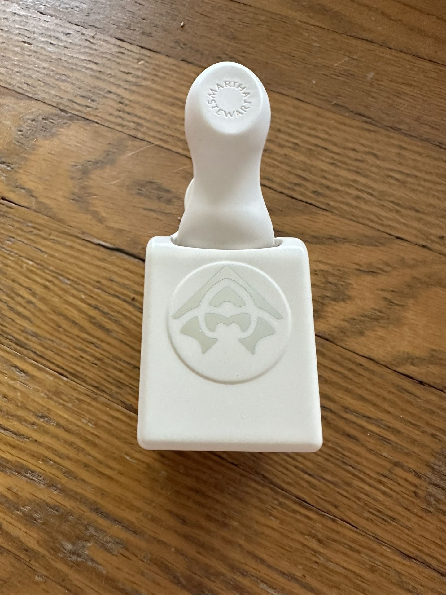 Paper Hole Punch