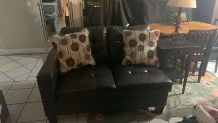 Small sofa lamp and small table