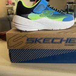 Skechers