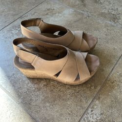 Clark’s Leather Wedge Sandals