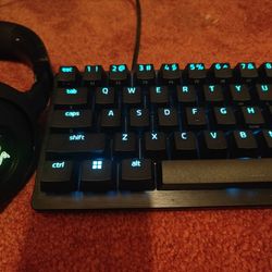 Razer Kraken + Razer Huntsman V3 Pro Mini