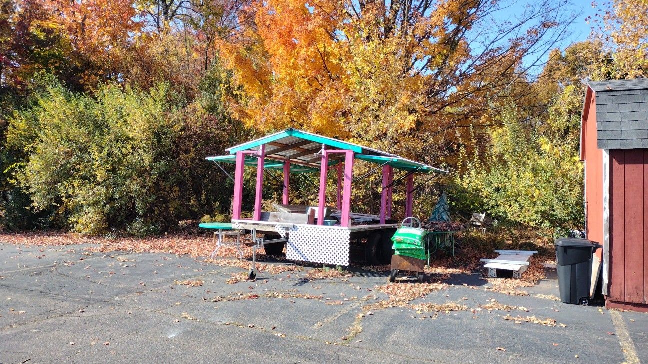 Fruit/Vegetable Cart With Trailer And Shelves