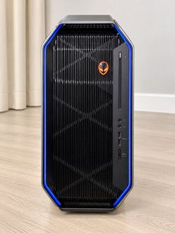 Alienware Area-51 R2 Gaming PC – i7 / SSD / Radeon – $350 OBO