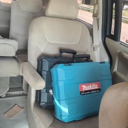 Baratos Hammer Drill $169