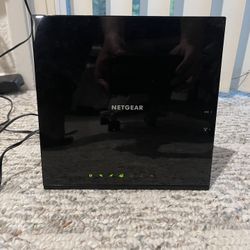 Netgear AC1600 Cable Modem Router. C6250. Works good with Xfinity