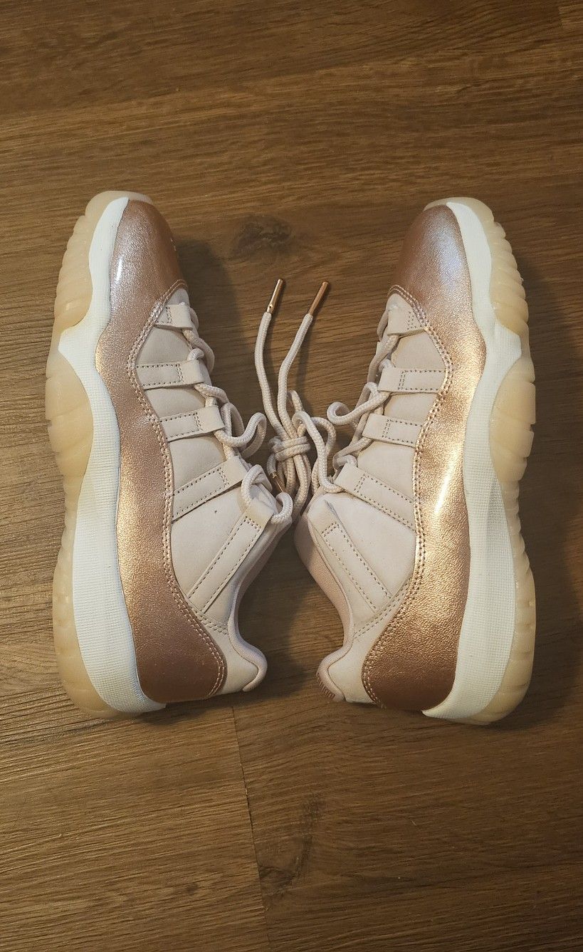 NEW Air Jordan  Air Jordan 11 Retro Low 'Rose Gold' AH7860-105 Women's Shoes