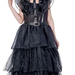 Halloween Costume Girl 