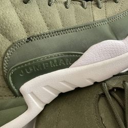 Jordan 12s 