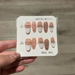 press on nails