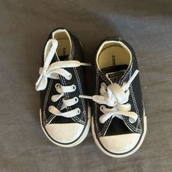 Converse Black Shoes 