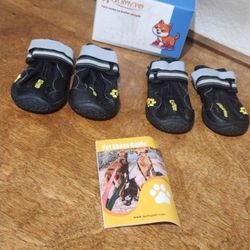 QUMY Dog Shoes for Large Dogs, Medium Dog Boots & Paw Protectors for Winter Snowy Day, Summer Hot Pavement, Water-Resistant in Rainy Weather, Outdoor 
