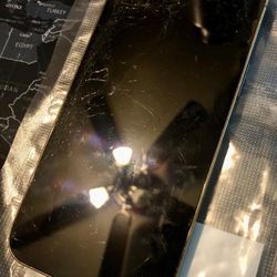 Apple iPhone 13 Pro Max 256GB Xfinity Cracked