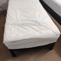 Twin Bed With Frame 