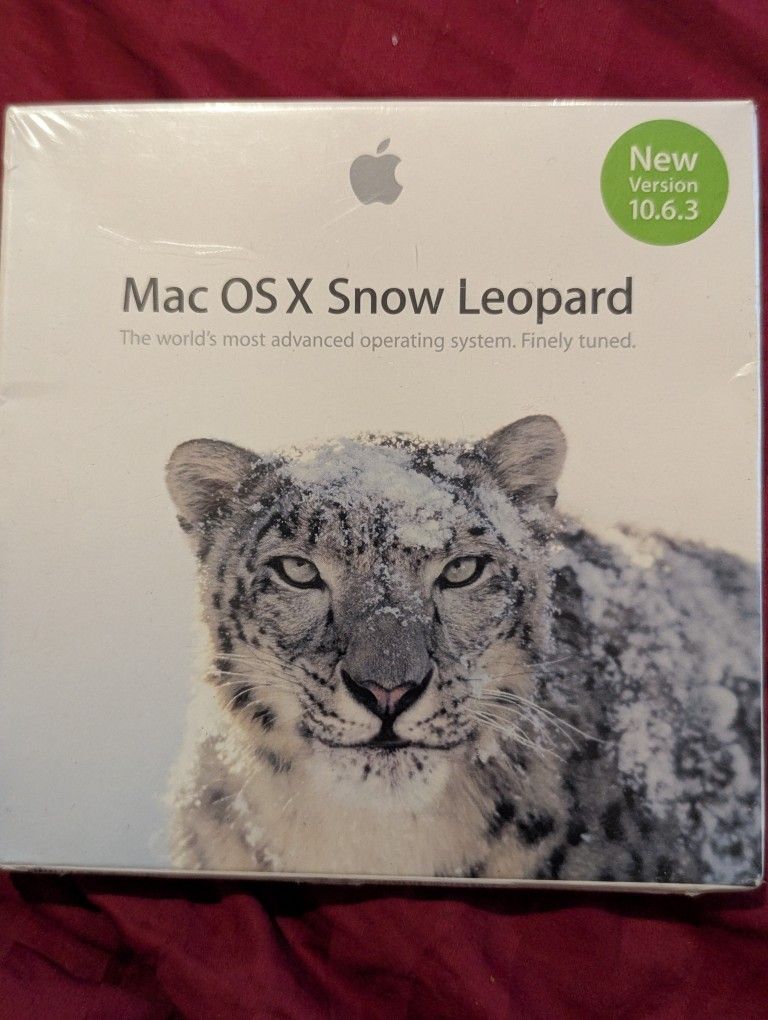 Apple Mac OS X 10.6.3 Snow Leopard w/ OS 10.6.8 ComboUpdate DVD