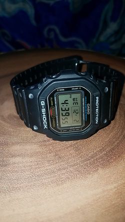 OLD SCHOOL G-SHOCK WATCH