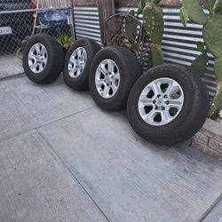 Toyota 4runner Rims-tires
