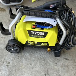 Ryobi 1900 Psi Electric Pressure Washer With Gun Hose  And Nozzle