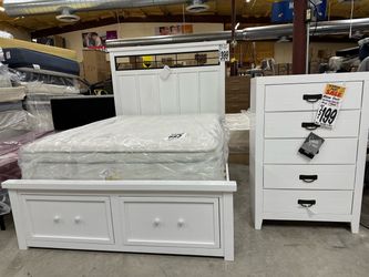 2pc. White Queen Bedroom Set - Storage Bed with 2 XL Drawers & 5 Drawer Chest (Reg: $1,065)