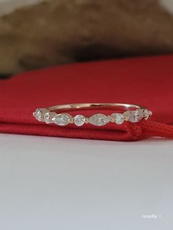 14K Rose Gold Diamonds Band Ring Size 6.5 Solid Gold/ Anillo de Oro Rosado con Diamantes Genuinos! 👌🎁Post Tags: Anillo de Oro