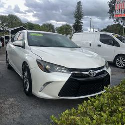 2015 Toyota Camry SE