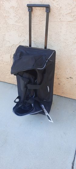 22" Rolling Duffel Bag