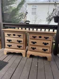 To Set Of two Natural Stand