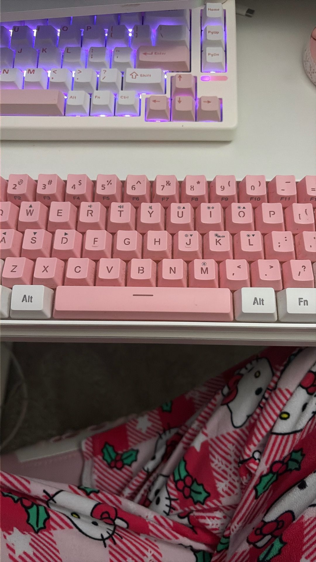 Pink 60% gaming keyboard
