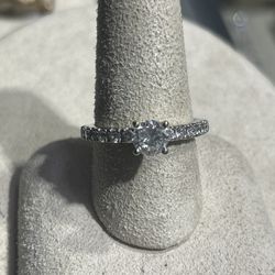 14k engagement Ring 